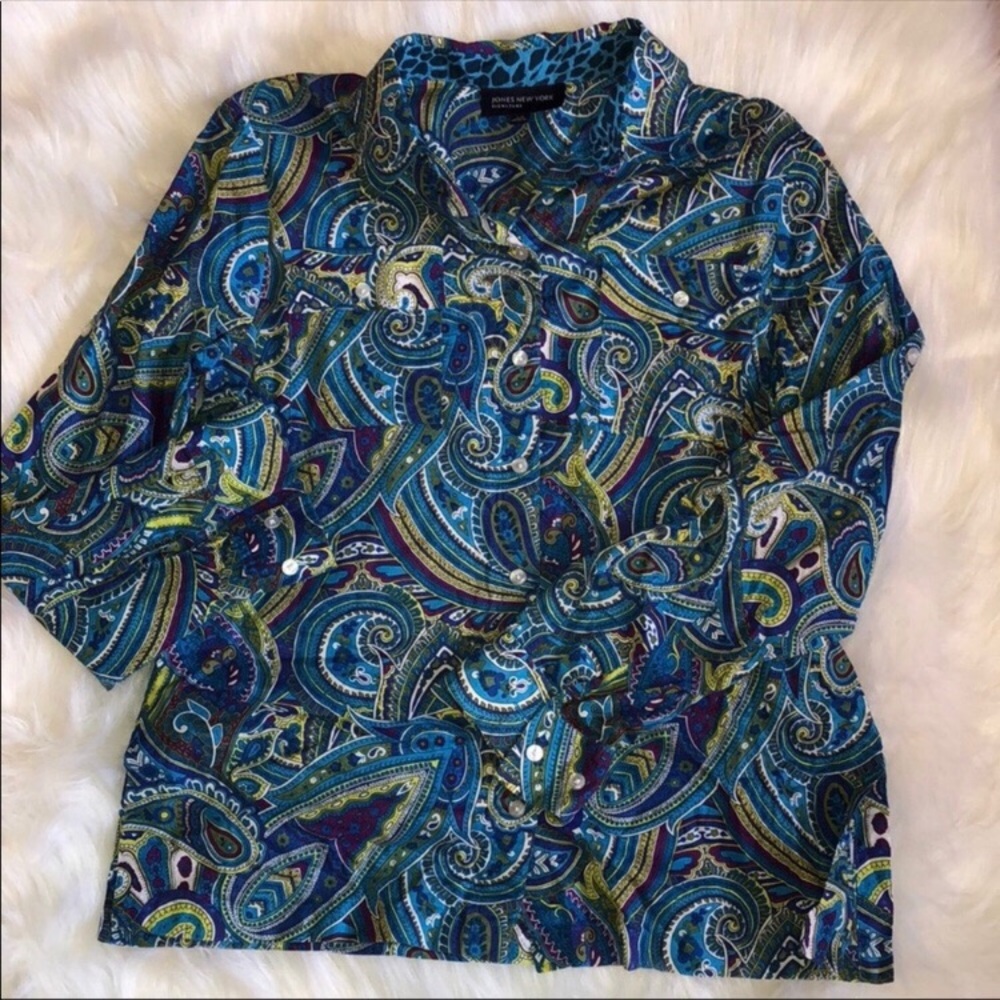 Jones New York paisley button down blouse